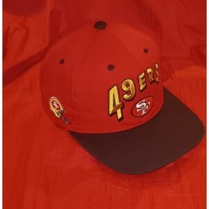 Vintage!Vintage!!Vintage!!! San Francisco 49ers Snapback Hat.